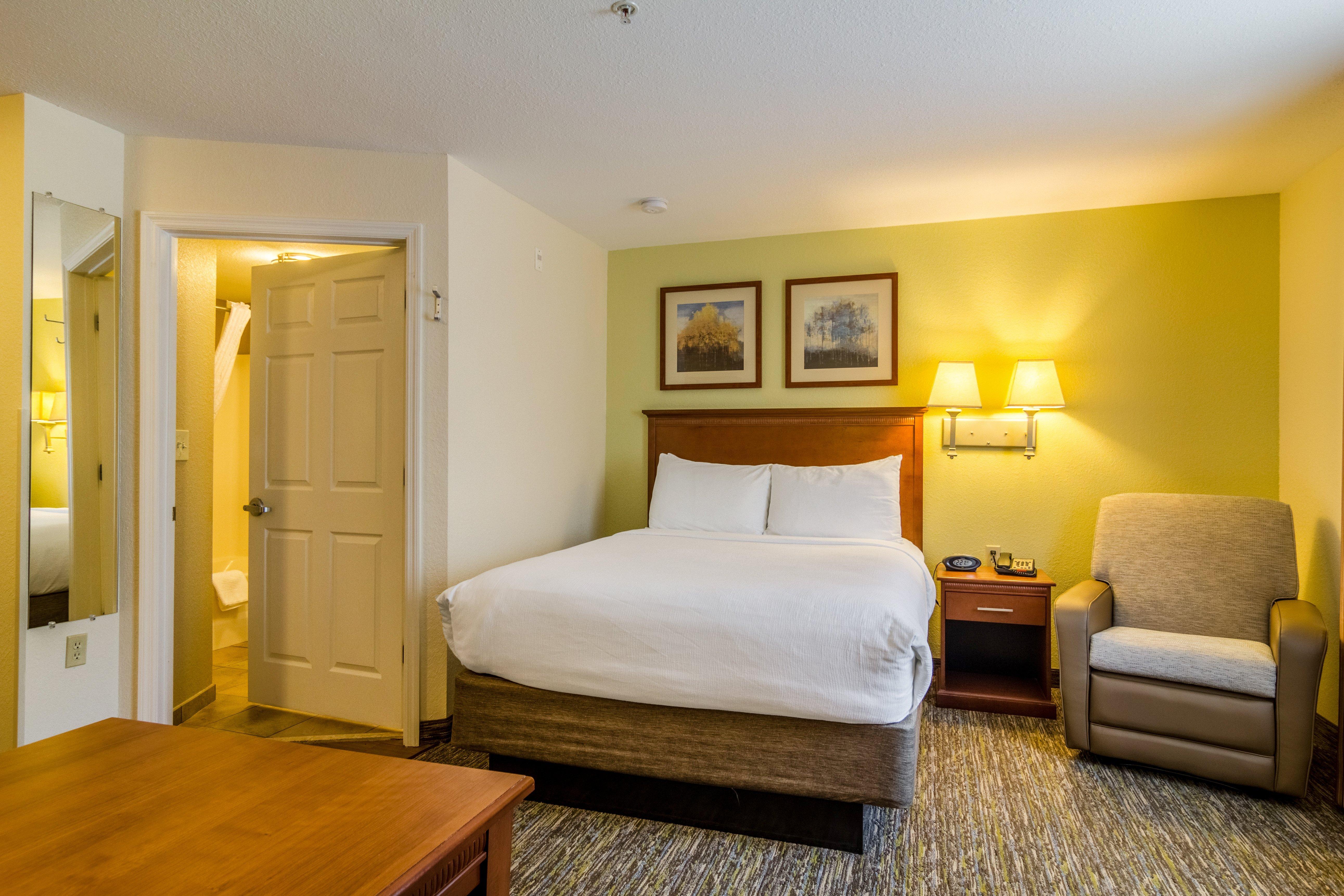 Candlewood Suites Jacksonville East Merril Road By Ihg Exterior photo