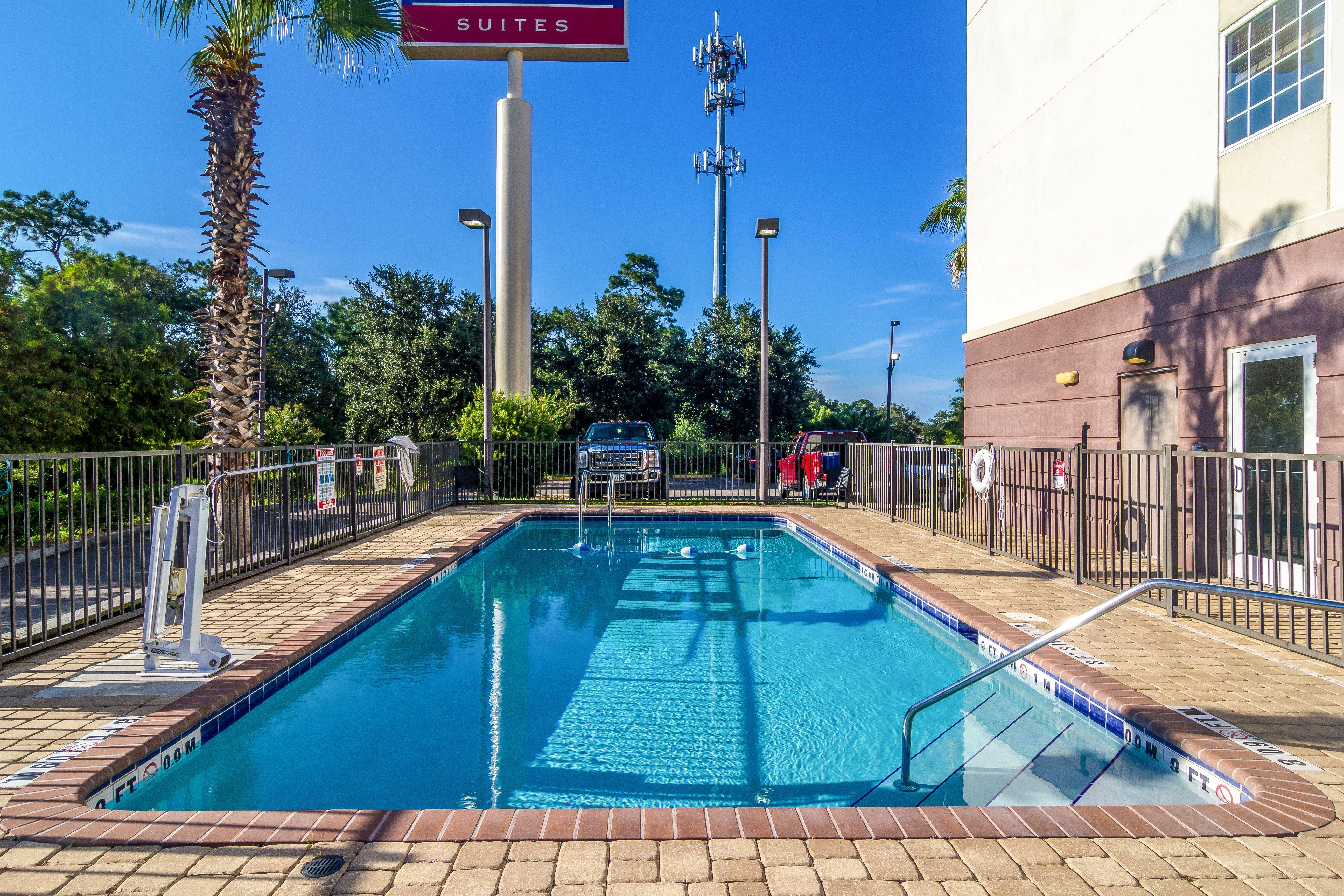 Candlewood Suites Jacksonville East Merril Road By Ihg Exterior photo